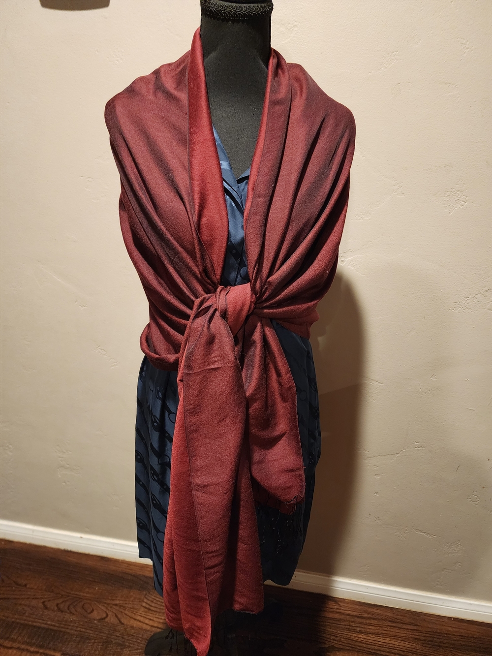 Women's Burgundy Lightweight Wrap Scarf